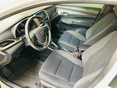 Toyota Yaris 1.5 Xl Plus Connect 16v Cvt 5p