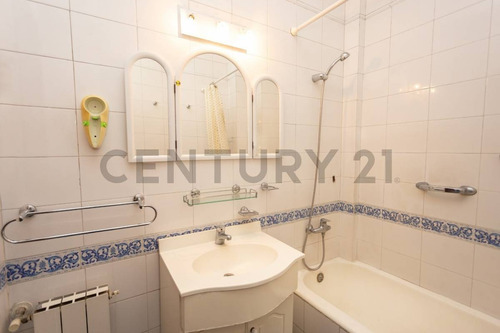 Imagen 12 de 30 de Venta Semipiso 4 Amb + Dep. En La Mejor Zona De Caballito - (142 M2 Totales)