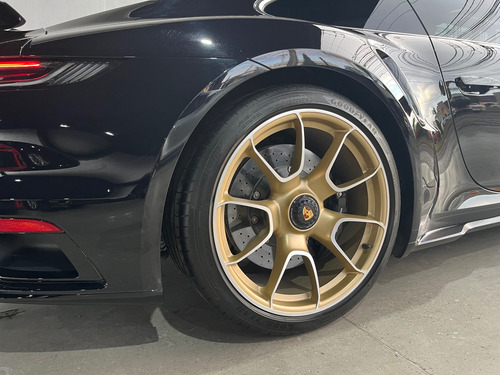 Porsche 911 Turbo S