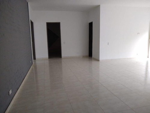 Imagen 8 de 17 de Casa Campestre En Arriendo En Cali La Buitrera