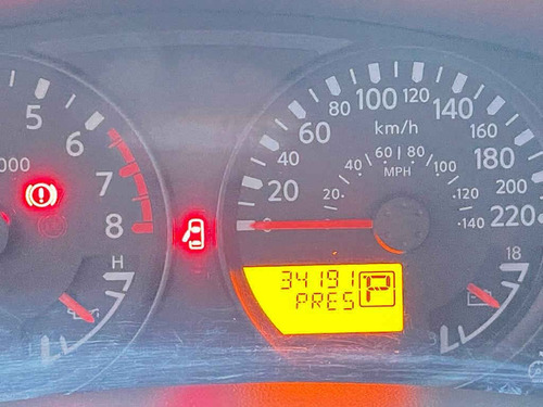 Imagen 14 de 15 de Nissan Frontier Np300 2019 4p Pro-4x V6/4.0 Aut 4x2