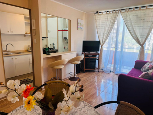 Vendo Departamento En La Avenida Pacifico Con 4 Esquinas, Ci