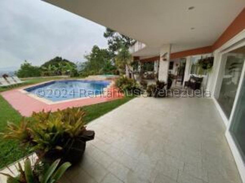 #24-15036 Esplendia Casa En La Lagunita Country Club