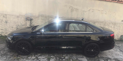 Imagem 4 de 9 de Volkswagen Jetta