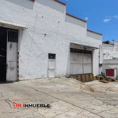 Imagen 4 de 9 de Galpón En Alquiler / Venta | Montesano, Estado Vargas