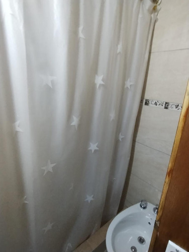 Casa Sobre Lote De 8,66 X 30 Mts. A Mts. De Avda Alvear