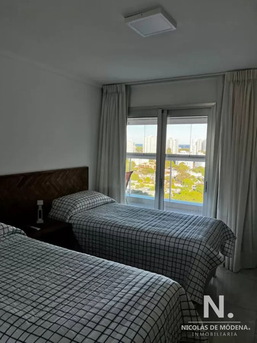 En El Edificio Miami Boulevard Ii, Increible Oportunidad Comodo De Departamento