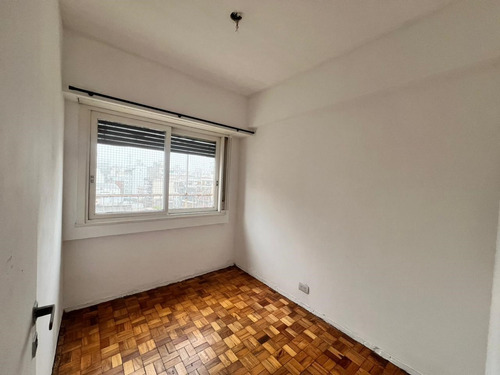 Departamento En Venta En Caballito, Capital Federal, Buenos Aires