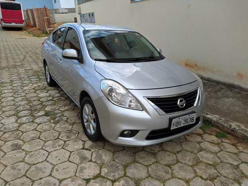 Nissan Versa 2013 1.6 16v Sl Flex 4p