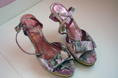 Billie Shoes Sandalia Tira Estilo Tamanco - Floral Verão