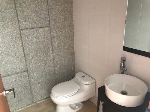 Imagen 17 de 21 de Se Vende Edificio 3.175m2 La Castellana 9839