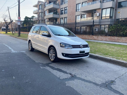 Volkswagen Suran 1.6 Highline 101cv