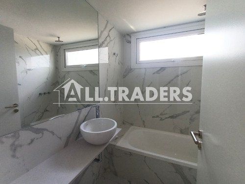 Imperdible Alquiler En Pilar Departamento 2 Amb. Con Balcón Y Vista A Jardines Complejo Luciérnagas