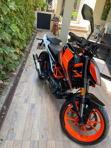 Imagen 2 de 6 de Ktm Duke 390 - 2018 - Impecable