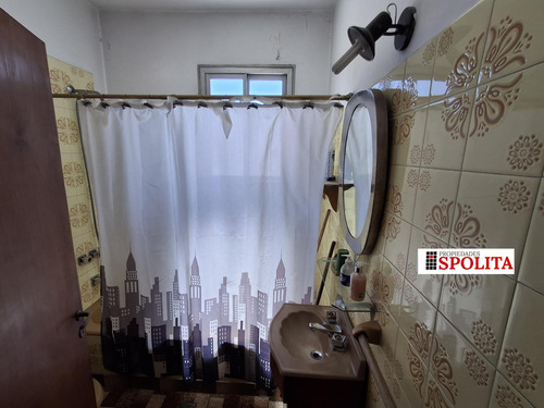 Casa Con Lote Propio En Venta. Jose Leon Suarez