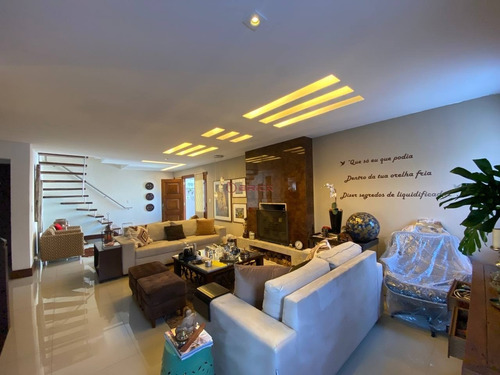 Imagem 3 de 30 de Casa Com 4 Quartos Sendo 1 Suíte Master Em Condomínio No Alto - Teresópolis/rj. - Ca01901 - 70243578
