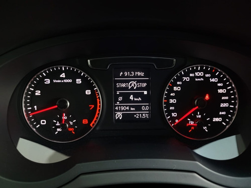 Imagem 3 de 10 de Audi Q3 2019 1.4 Prestige Tfsi Flex S-tronic 5p