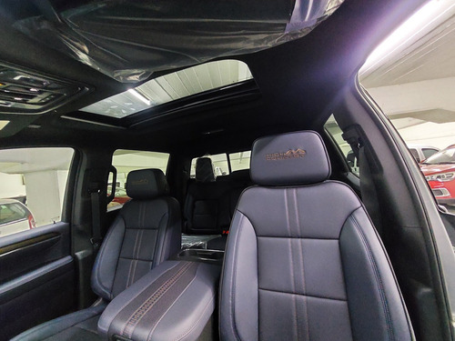 Chevrolet Silverado 5.3 V8 High Country