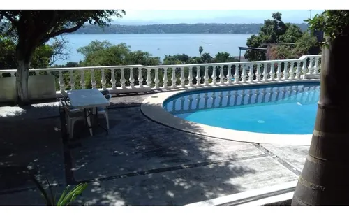 Casa En Venta Con Vista Al Lago Pbo. Teques