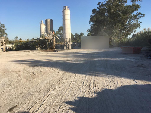 Imagen 6 de 6 de Depósito -predio Logístico, Prox Belloni Y Ruta 102 , 1600 M2 Depósito, 20000 M2 Terreno,gran Explanada De 10.000 M2 !!