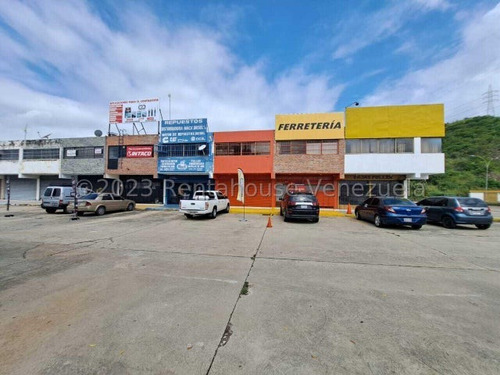 Local Comercial Zona Industrial Castillito Dos Niveles 24-8320 Sc