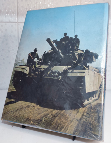 Livro Weapons And Warfare Of The 20th Century: A Comprehensive And Historical Survey Of Modern Military Methods And Machines - Usado