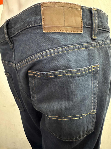 Pantalón De Jean Tommy Hilfiger Relaxed Talle 32x30 (Usado)