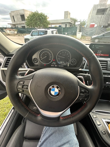 BMW Serie 3 3.0 330i Sedan Sport Line 252cv