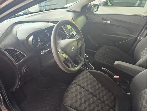 Hyundai HB20 1.6 COMFORT PLUS 16V FLEX 4P AUTOMÁTICO