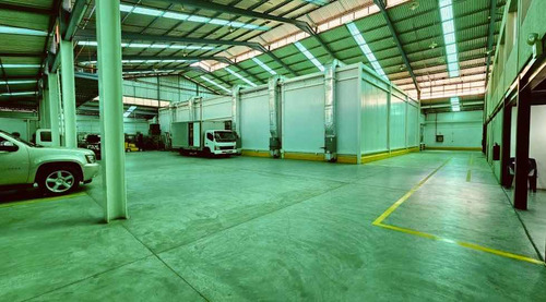 Planta Frigorífica 6.300 M3 Y 2.000 M2 Guarenas Santa Cruz