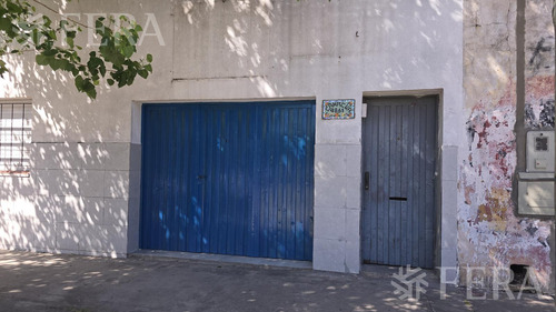 Venta De Ph De 2 Ambientes Con Patio En Villa Dominico