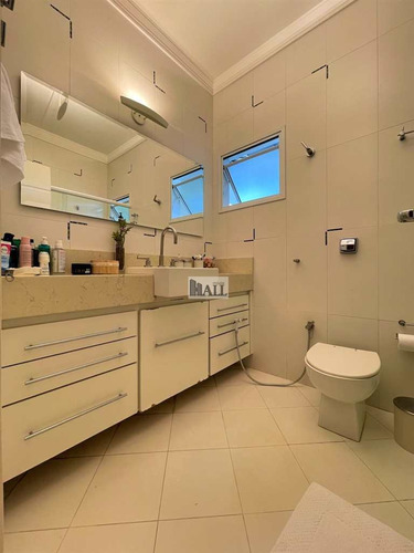 Casa À Venda Condomínio Flamboyant 4 Dormitórios E 4 Vagas - V7941