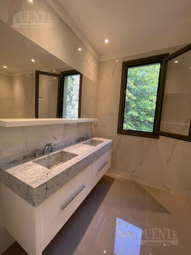 Casa 4 Dormitorios - Saint Thomas Oeste - Venta Con Renta 2026