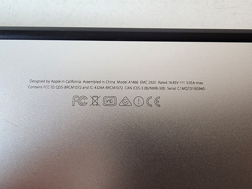 Imagen 10 de 10 de Macbook Air A1466 I5 13.3'' 4gb Ram 128gb + Cargador - Leer