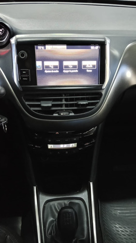 Peugeot 2008 1.6 Feline