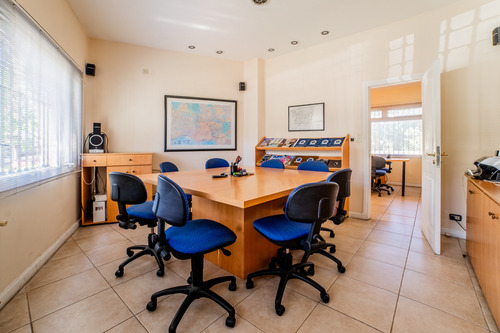 Oficina En Venta En Vicente Lopez, Avenida Del Libertador