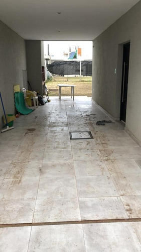 Casa De 1 Dor En Venta - Olmos