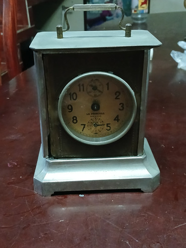 Reloj De Carrusel Antiguo De Meza O Buro