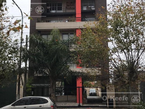 Departamento En Venta De 2 Ambientes En Bernal Centro