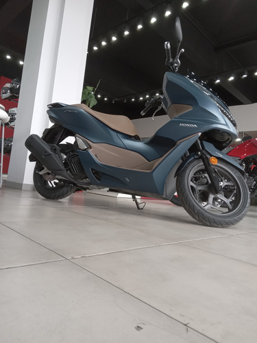 Honda Pcx160 Dlx - Trimoto