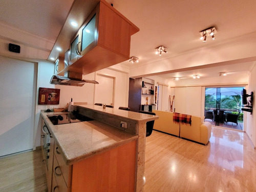 Imagen 3 de 15 de En Alquiler Hermoso Apartamento En El Cerro El Morro De Lecheria Res. La Siesta