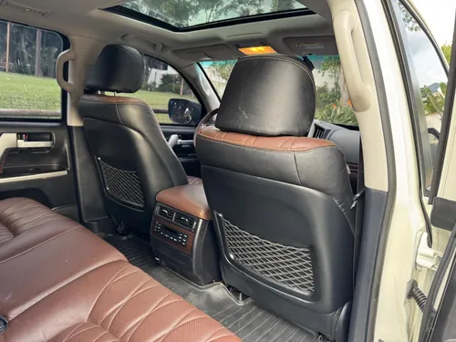Toyota Land Cruiser Sahara Blindaje 2