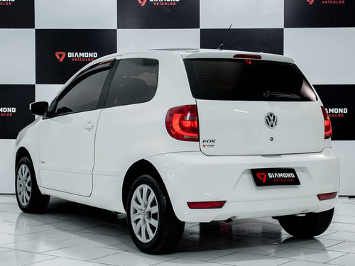 Imagem 4 de 15 de Volkswagen Fox 1.0 Mi 8v Flex 2p Manual
