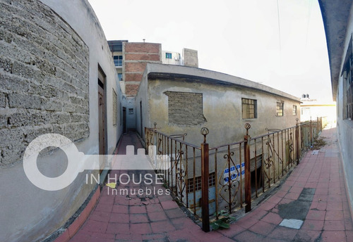 Predio En Venta En El Centro Historico Con Amplio Uso De Suelo