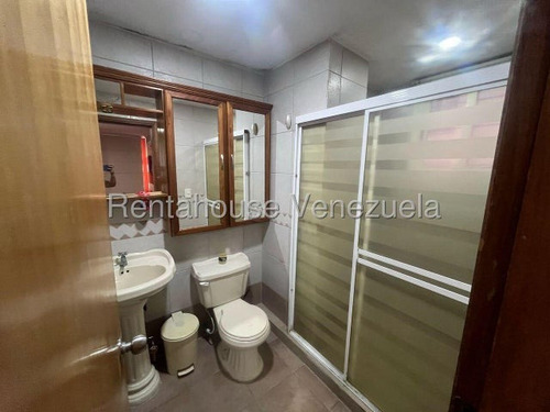 Erika Armeya Vende, Hermoso Apartamento Amoblado Y Con Planta Elctrica En La Urbanizacion Monte Real De Barquisimeto, Flex: 25-18441