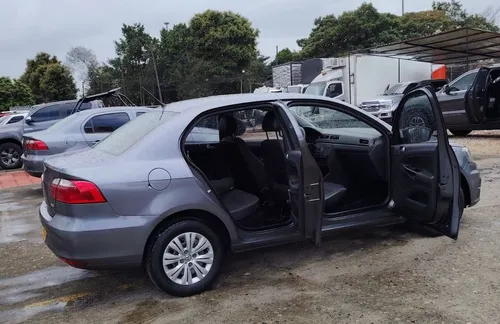 Volkswagen Voyage 1.6 Trendline