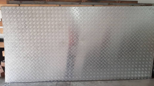 Lámina Estriada De Aluminio De 1.5mm 4x8