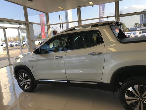 Imagen 3 de 25 de Fiat Toro Volcano 2.0 Patentadas Diesel 4x4 At9 Ep