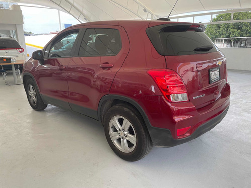 Imagen 6 de 15 de Chevrolet Trax 2019 1.8 Ls Mt