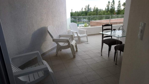 Venta Departamento En La Rosella 2, B° Valle Escondido